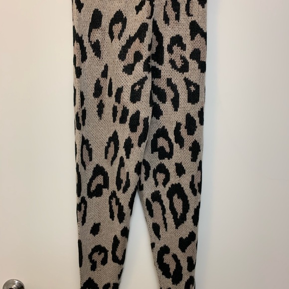 Vici Dolls leopard knit joggers and hoodie set - Picture 4 of 7